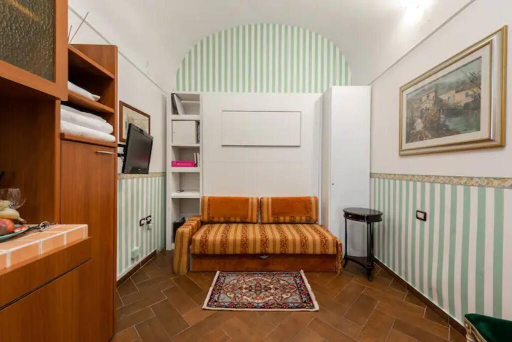 Apt 0 In The Historic Center Барі Екстер'єр фото